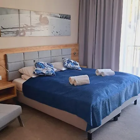 Czarna Gora 325 Apartment *